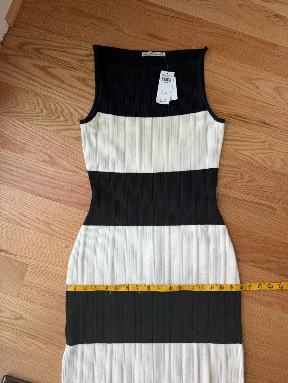 Abercrombie & Fitch Black Cream Striped Ribbed Knit Maxi Dress M NWT
